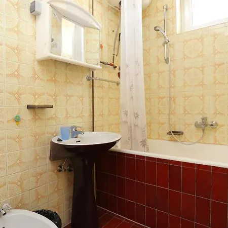Apartamento With A Parking Space - 9506 Makarska