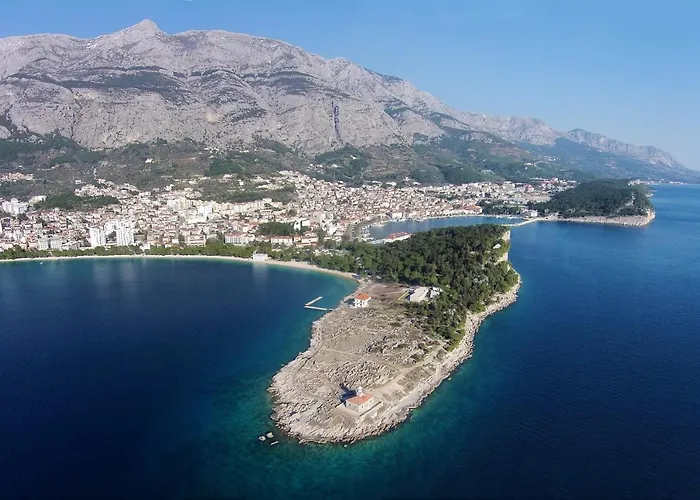 With Parking Space - 9506 Apartamento Makarska