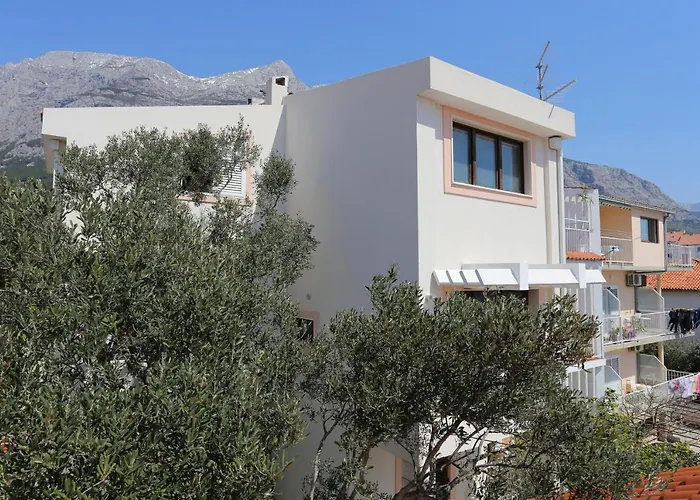 With Parking Space - 9506 Apartamento Makarska